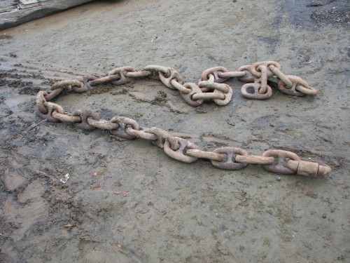 large, heavy, chain, 7/09